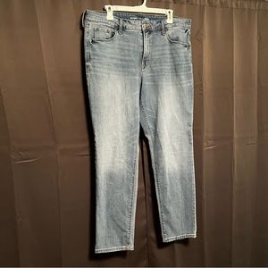 Old Navy High-Rise Power Straight Jeans • 16